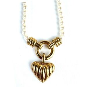 Faux Pearl‎ Necklace Gold Heart Pendant Chunky Statement Toggle Clasp 16"